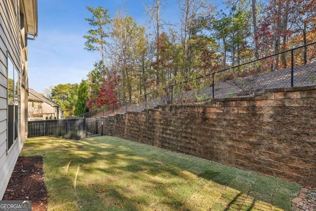 1210 Roswell Manor Circle, Roswell, GA 30076