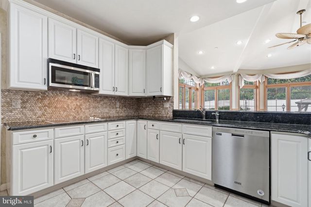 2641 FAWN LN, Warrington, PA 18976