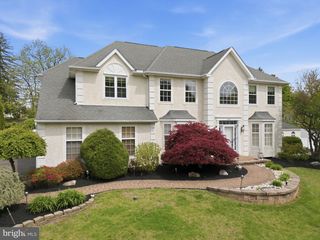 2641 FAWN LN, Warrington, PA 18976