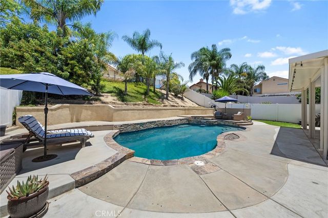 43122 Corte Fresca, Temecula, CA 92592