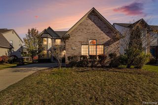335 Whispering Winds, Oxford, MI 48371