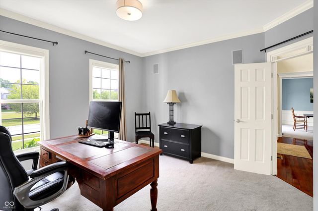 10587 Proposal Pointe Way, Fishers, IN 46040