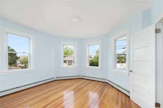 87 Lyman Avenue, North Providence, RI 02911
