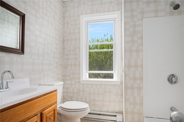 87 Lyman Avenue, North Providence, RI 02911