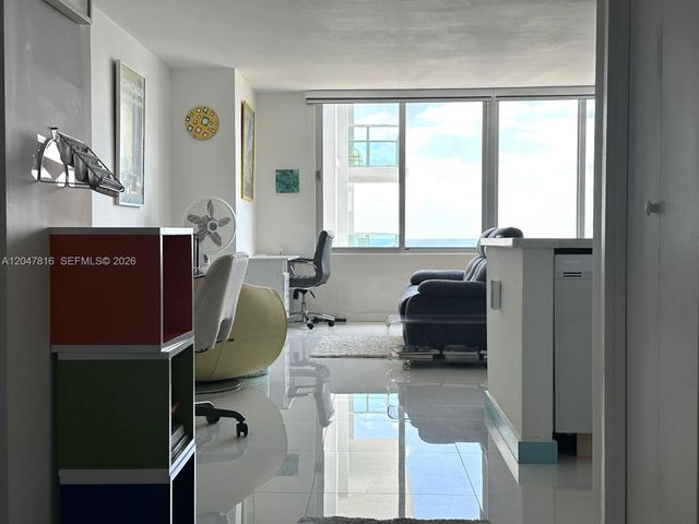 1000 W Ave 1532 1532, Miami Beach, FL 33139