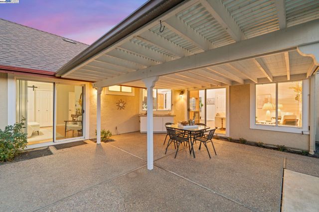 1622 Placer Cir, Livermore, CA 94551