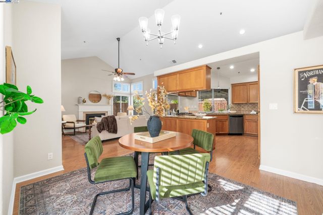 1622 Placer Cir, Livermore, CA 94551