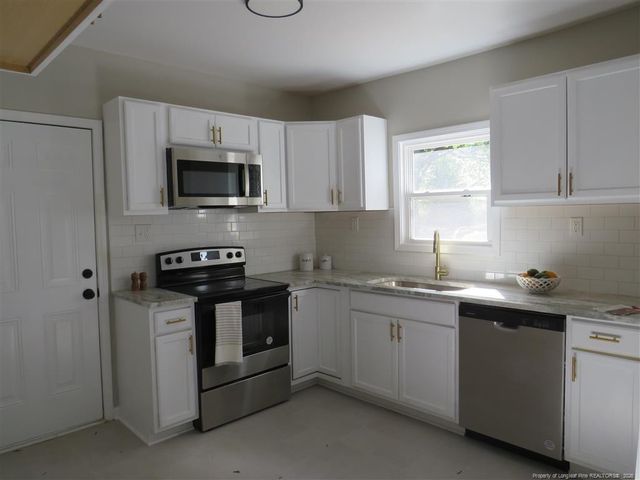5112 Cannon Street, Fayetteville, NC 28303