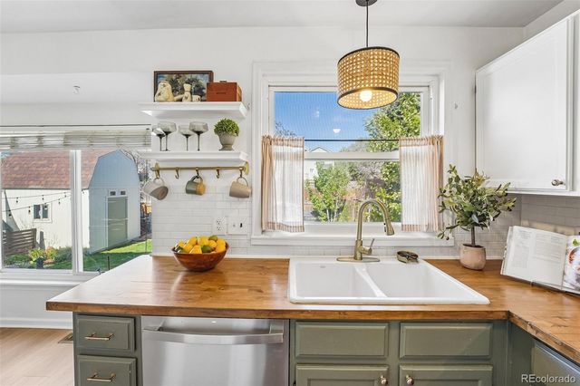 4573 S Quintero Street, Aurora, CO 80015