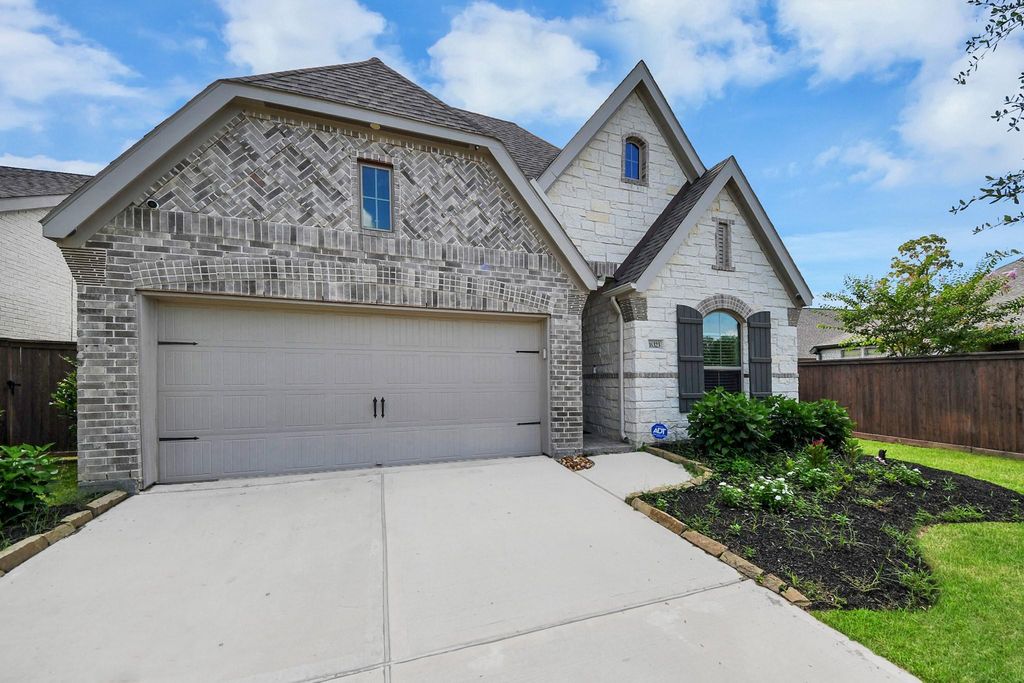 16323 Tulipan Spring Trail, Humble, TX 77346