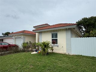 11951 SW 192nd Ter N/A, Miami, FL 33177
