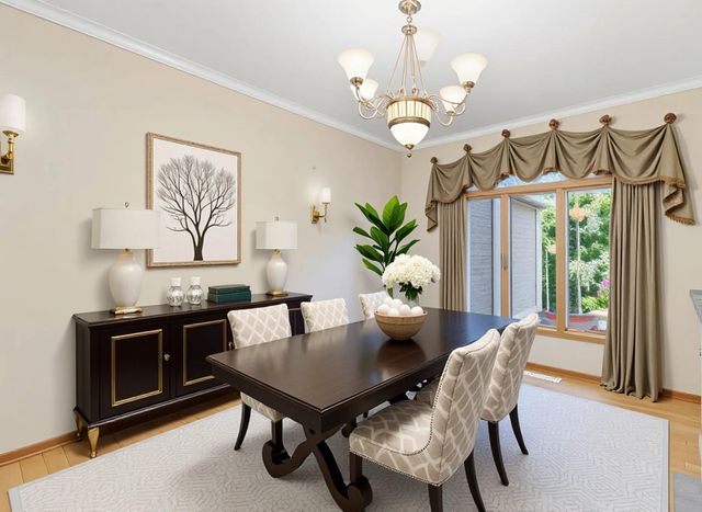 301 Plymouth Road, Minnetonka, MN 55305