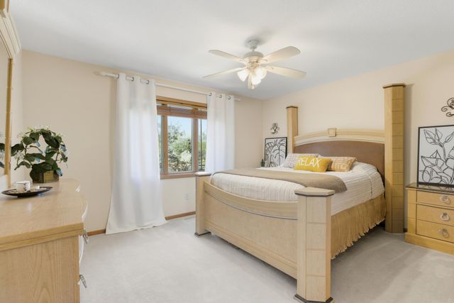 301 Plymouth Road, Minnetonka, MN 55305