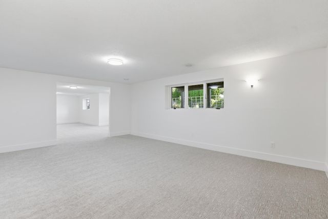 301 Plymouth Road, Minnetonka, MN 55305