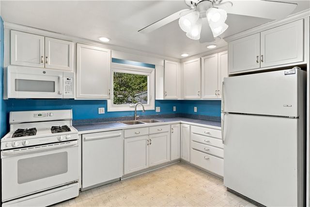 122 Rocmar Drive, Greece, NY 14626