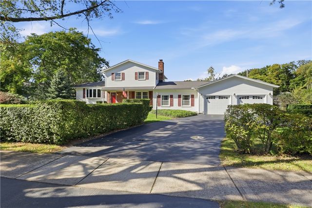 122 Rocmar Drive, Greece, NY 14626