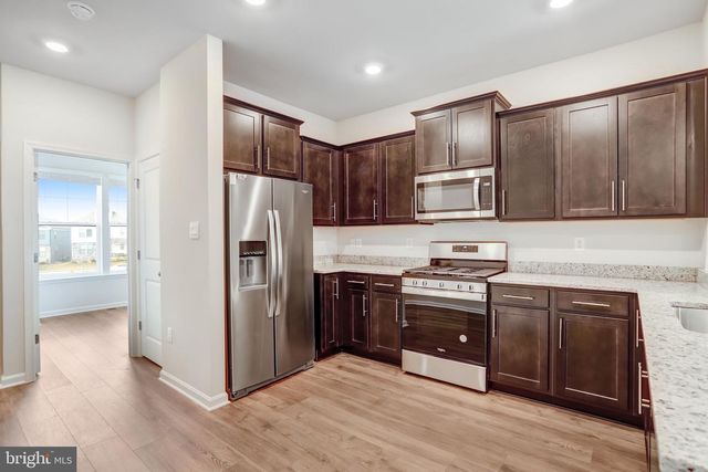 721 COURIER LN, Frederick, MD 21701