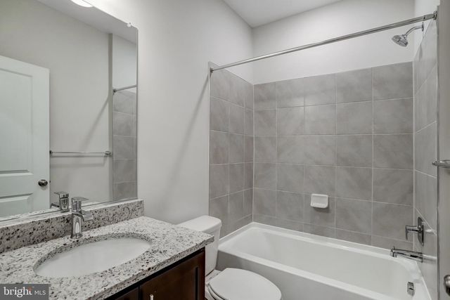 721 COURIER LN, Frederick, MD 21701