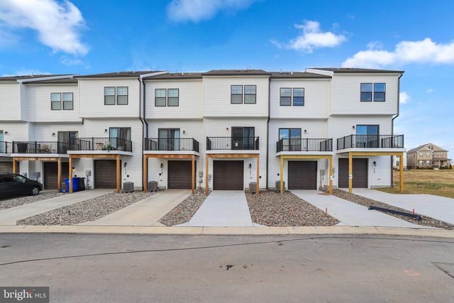 721 COURIER LN, Frederick, MD 21701