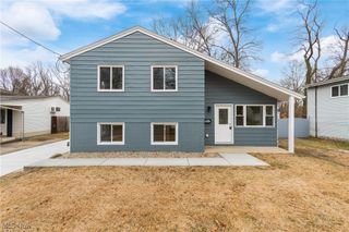 1431 Barcelona Drive, Akron, OH 44313