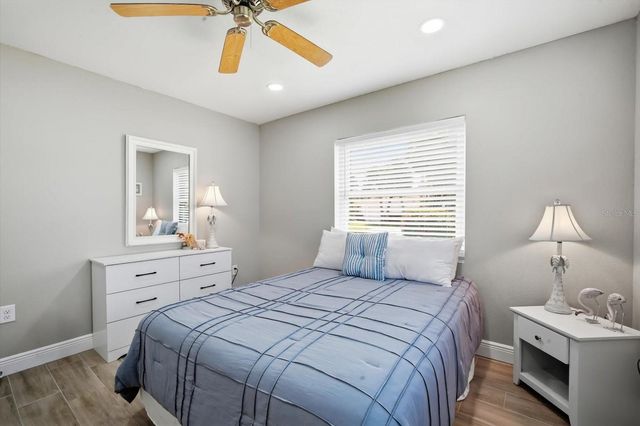 206 75TH STREET, Holmes Beach, FL 34217