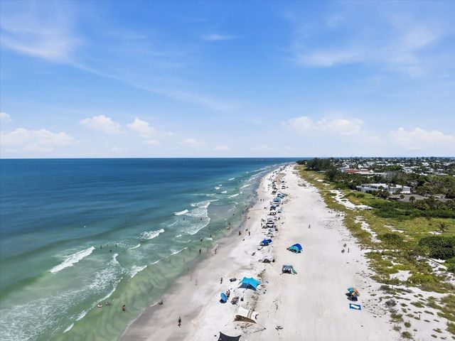 206 75TH STREET, Holmes Beach, FL 34217