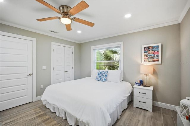 206 75TH STREET, Holmes Beach, FL 34217