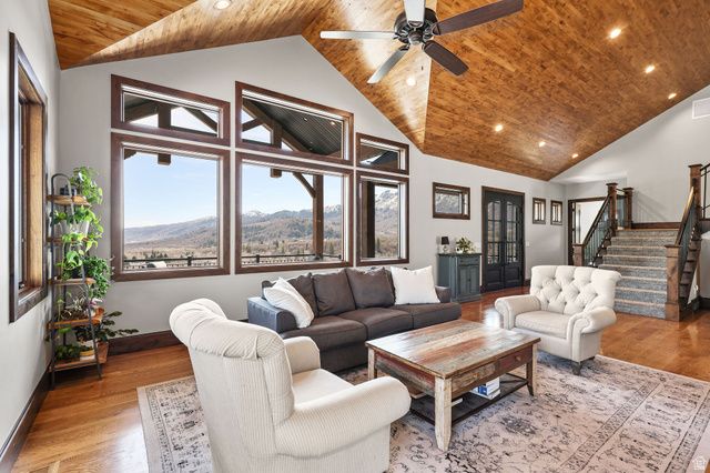 2252 E LAUREN LN, Liberty, UT 84310