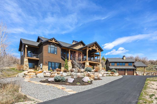 2252 E LAUREN LN, Liberty, UT 84310