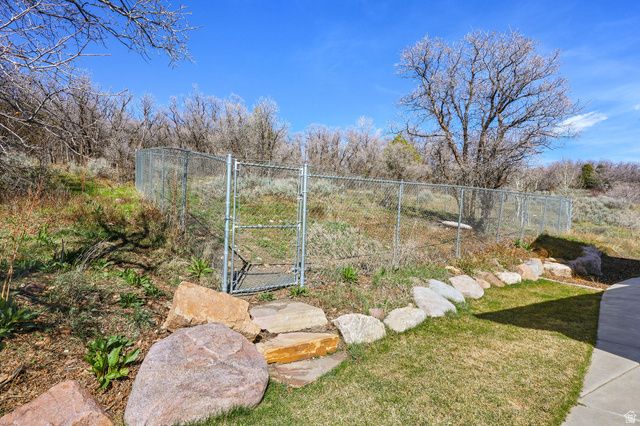 2252 E LAUREN LN, Liberty, UT 84310