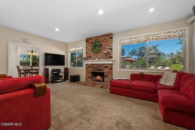 115 Los Padres Drive, Thousand Oaks, CA 91361