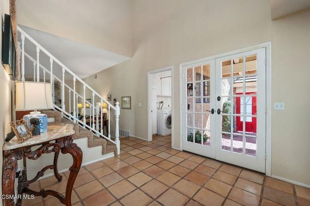 115 Los Padres Drive, Thousand Oaks, CA 91361