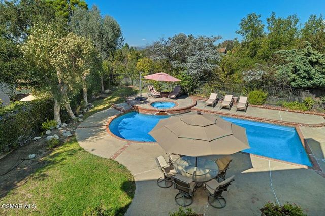115 Los Padres Drive, Thousand Oaks, CA 91361