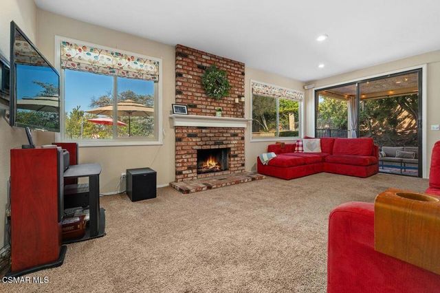 115 Los Padres Drive, Thousand Oaks, CA 91361