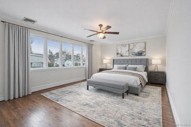 808 Wolfs Lane, Pelham, NY 10803