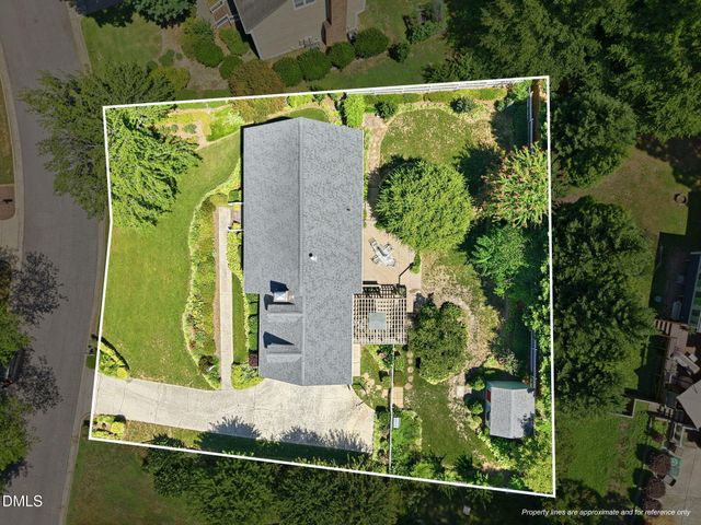 206 Whitehall Way, Cary, NC 27511