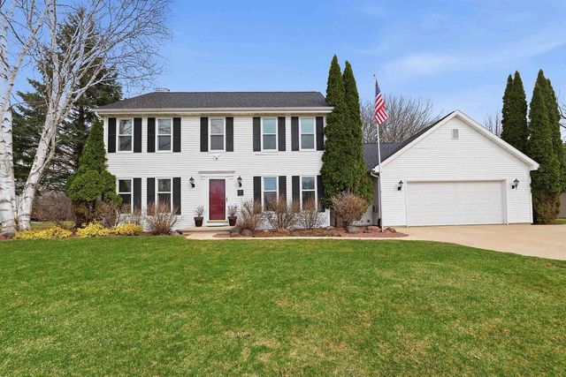 1838 WESTBREEZE DRIVE, Oshkosh, WI 54904