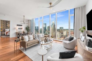 160 2nd Ave S Apt 2205, Nashville, TN 37201