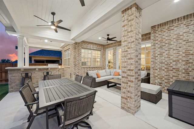5025 Sage Hill Drive, Carrollton, TX 75010