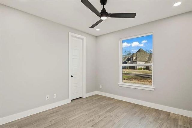 203 Saint Andrews Drive, Mabank, TX 75156