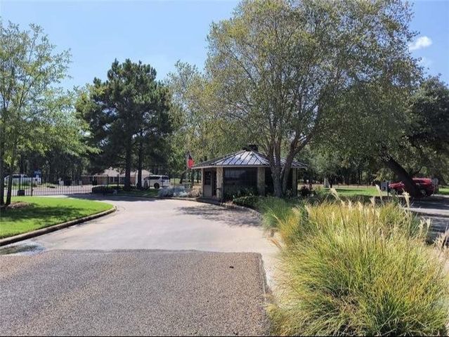 203 Saint Andrews Drive, Mabank, TX 75156