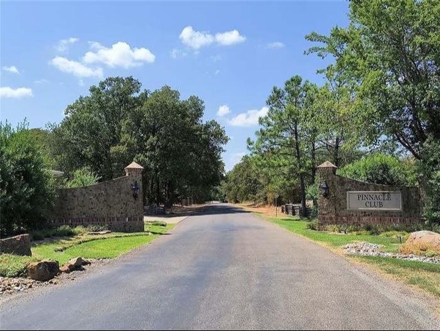 203 Saint Andrews Drive, Mabank, TX 75156