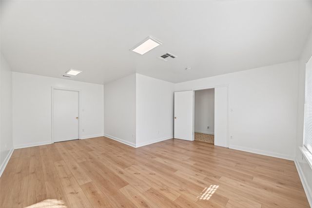 9011 Landsdowne Drive, Houston, TX 77096