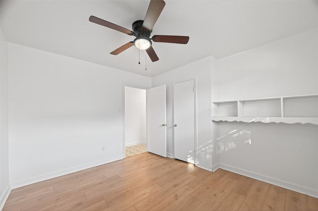 9011 Landsdowne Drive, Houston, TX 77096