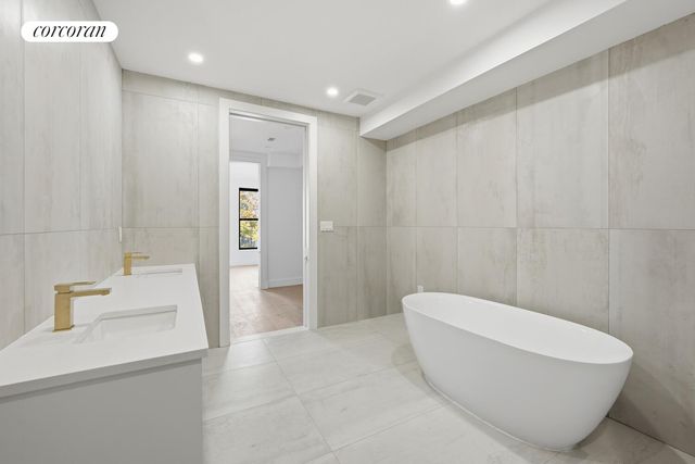 587 MACON Street, New York City, NY 11233