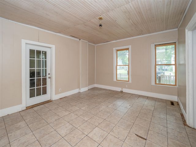 935 Osborne Street, Kalamazoo, MI 49001