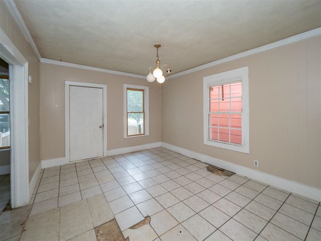 935 Osborne Street, Kalamazoo, MI 49001