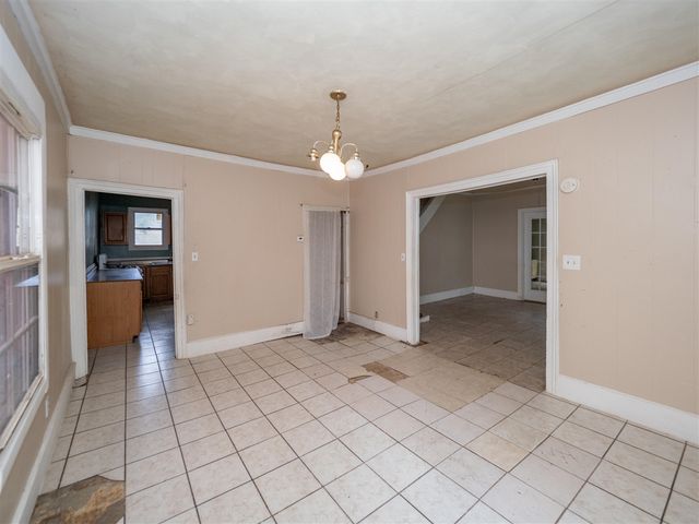 935 Osborne Street, Kalamazoo, MI 49001