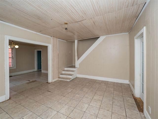 935 Osborne Street, Kalamazoo, MI 49001