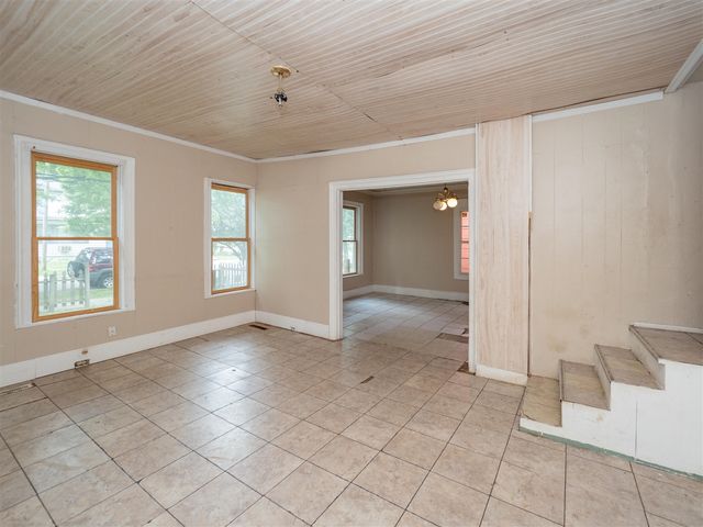 935 Osborne Street, Kalamazoo, MI 49001